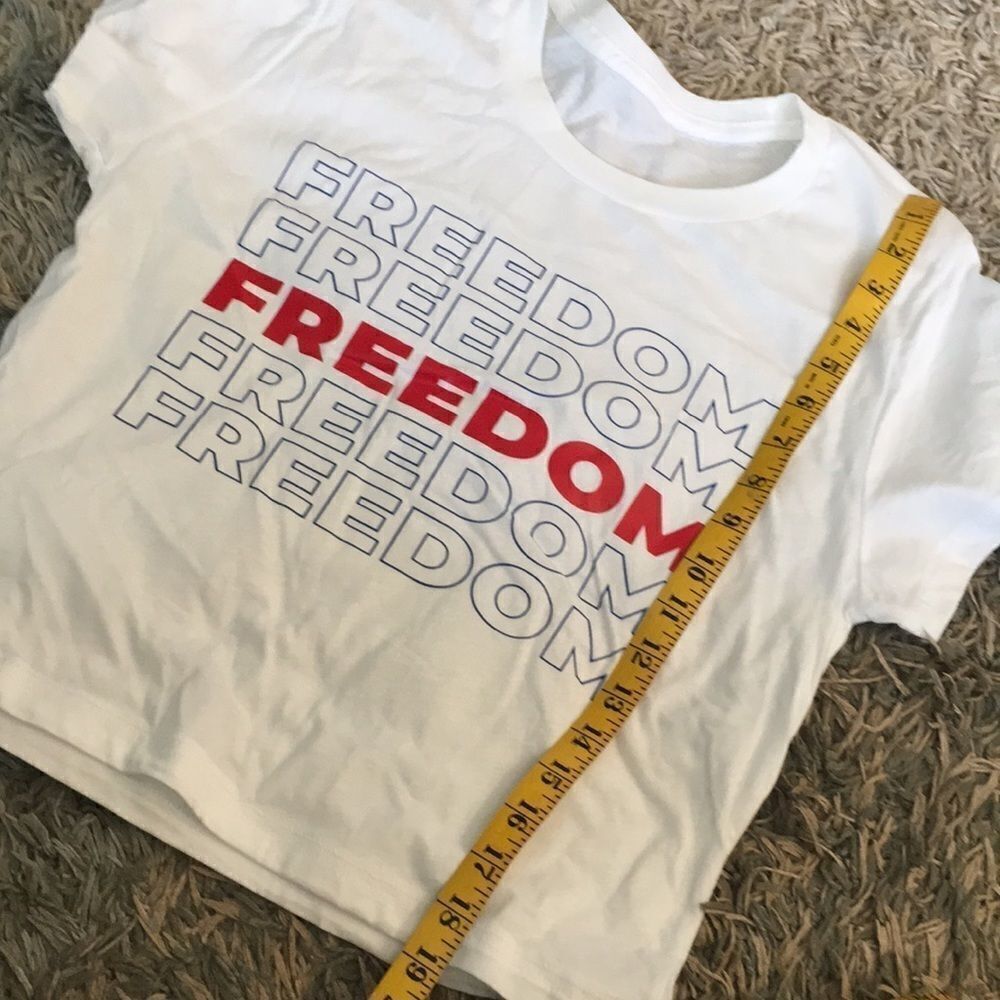 Freedom Cropped Tee  - Picture 7 of 7